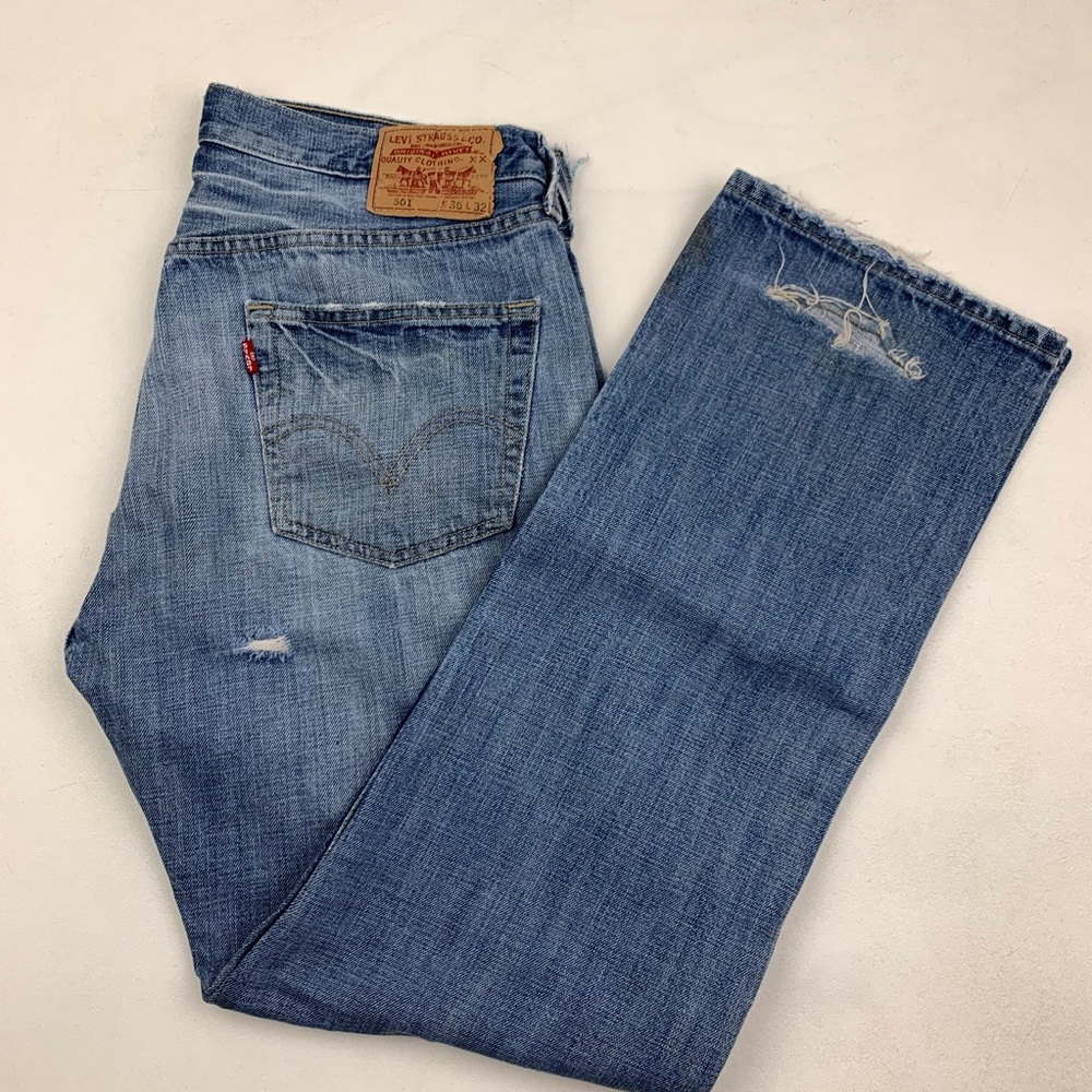 *DONATING 5/7* Vintage Levi’s 501 High Waist Jeans